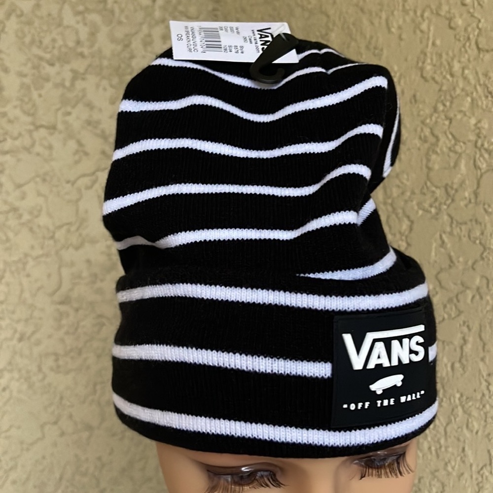 VANS BREAKIN CURFEW KNIT CUFF BEANIE ADULT HAT BLACK WHITE VN0A5GUV2UC 
WOMENS - Picture 14 of 16
